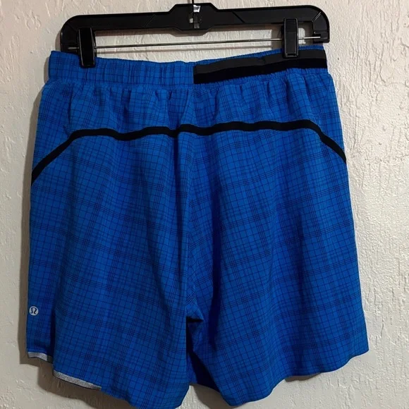 Lululemon Blue Plaid Surge Shorts Size Large - Picture 5 of 8
